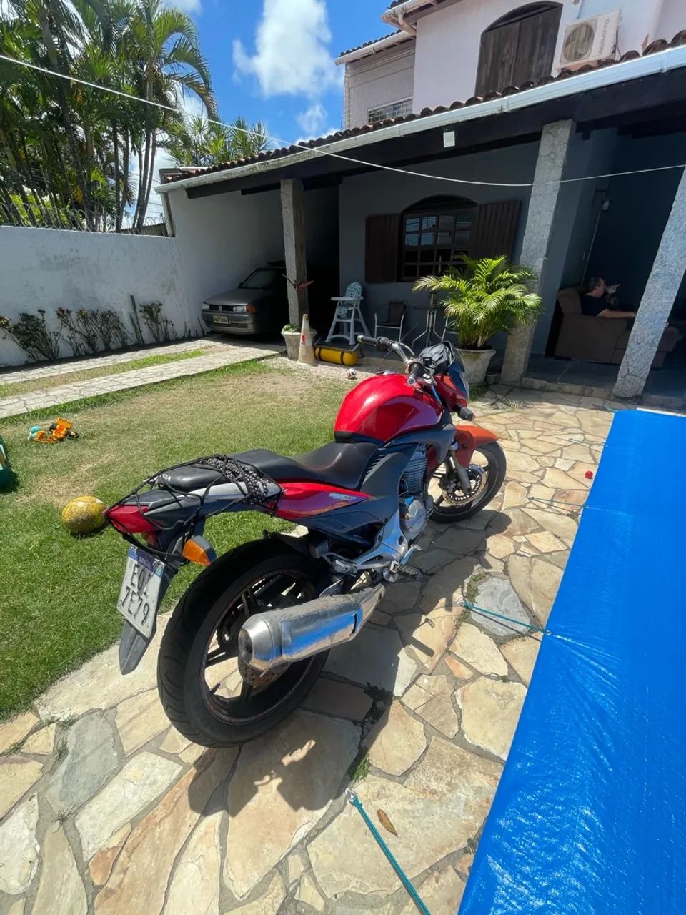 Cb300r com emplacamento em aberto