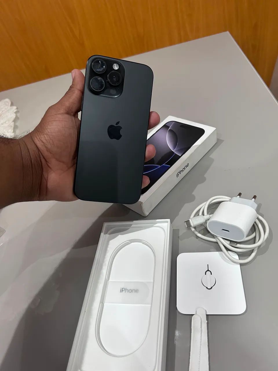 iPhone 16 Pro Max 256 GB - Foto 5