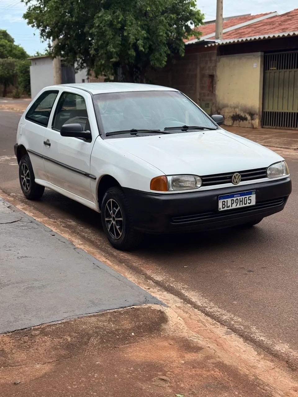 Volkswagen Gol Geração II 1.0 8V 58cv MI Gasolina Mec. 2P 1997