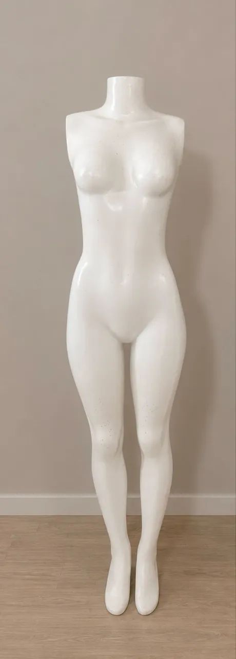 Manequim feminino