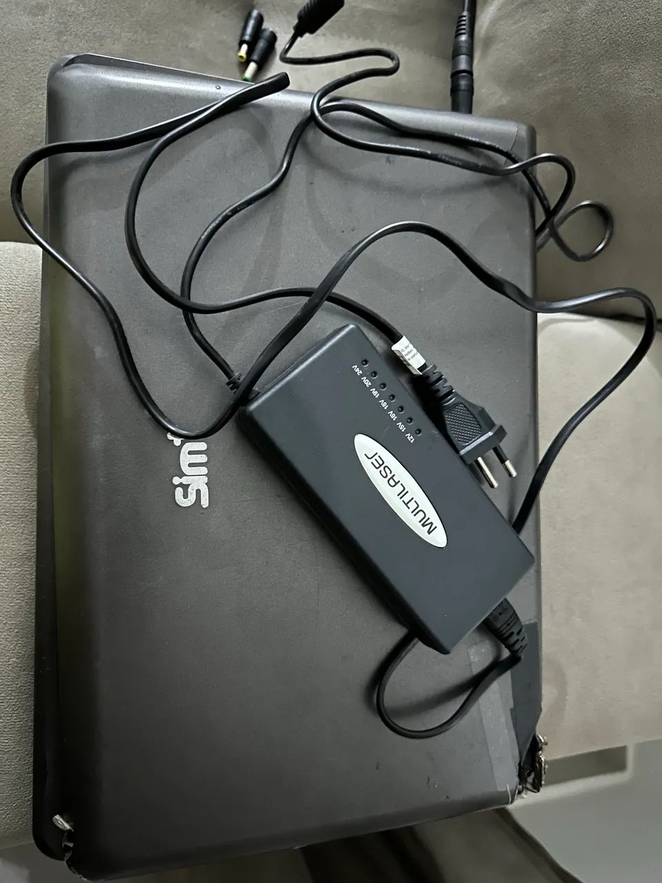 Notebook Sim+ com defeito. (Para uso de peças) - Foto 2