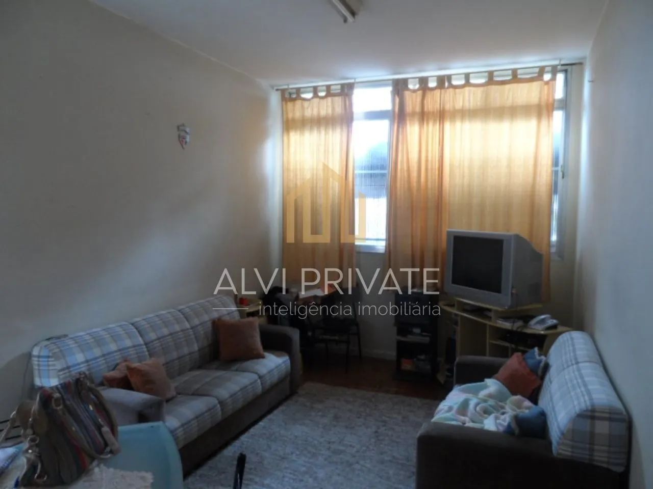 Sobrado para Venda na Vila Romana | 140 m² | 3 Dormitórios | 3 Banheiros | 2 Vagas