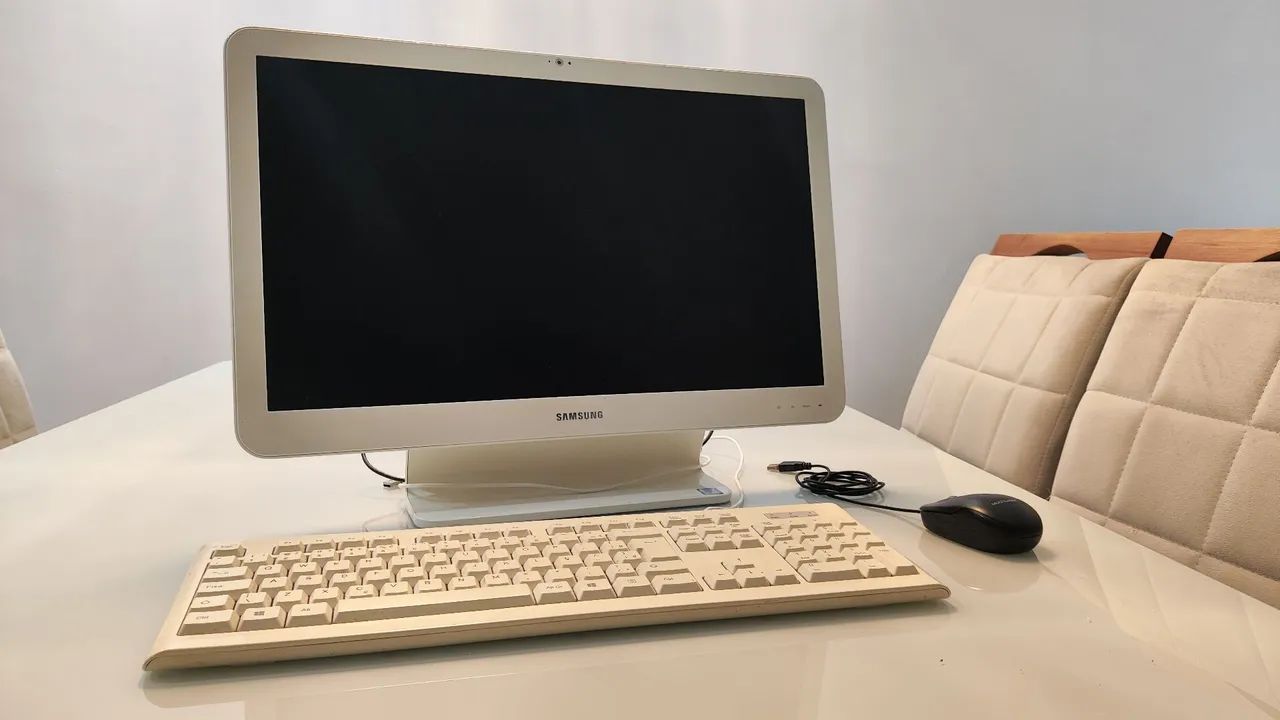 Computador All In One Samsung - Completo com Teclado e Mouse - Foto 2