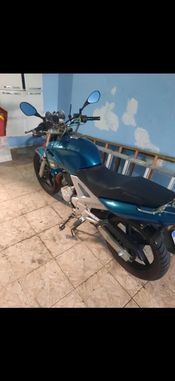 Cbx twister 250 verde - Foto 2
