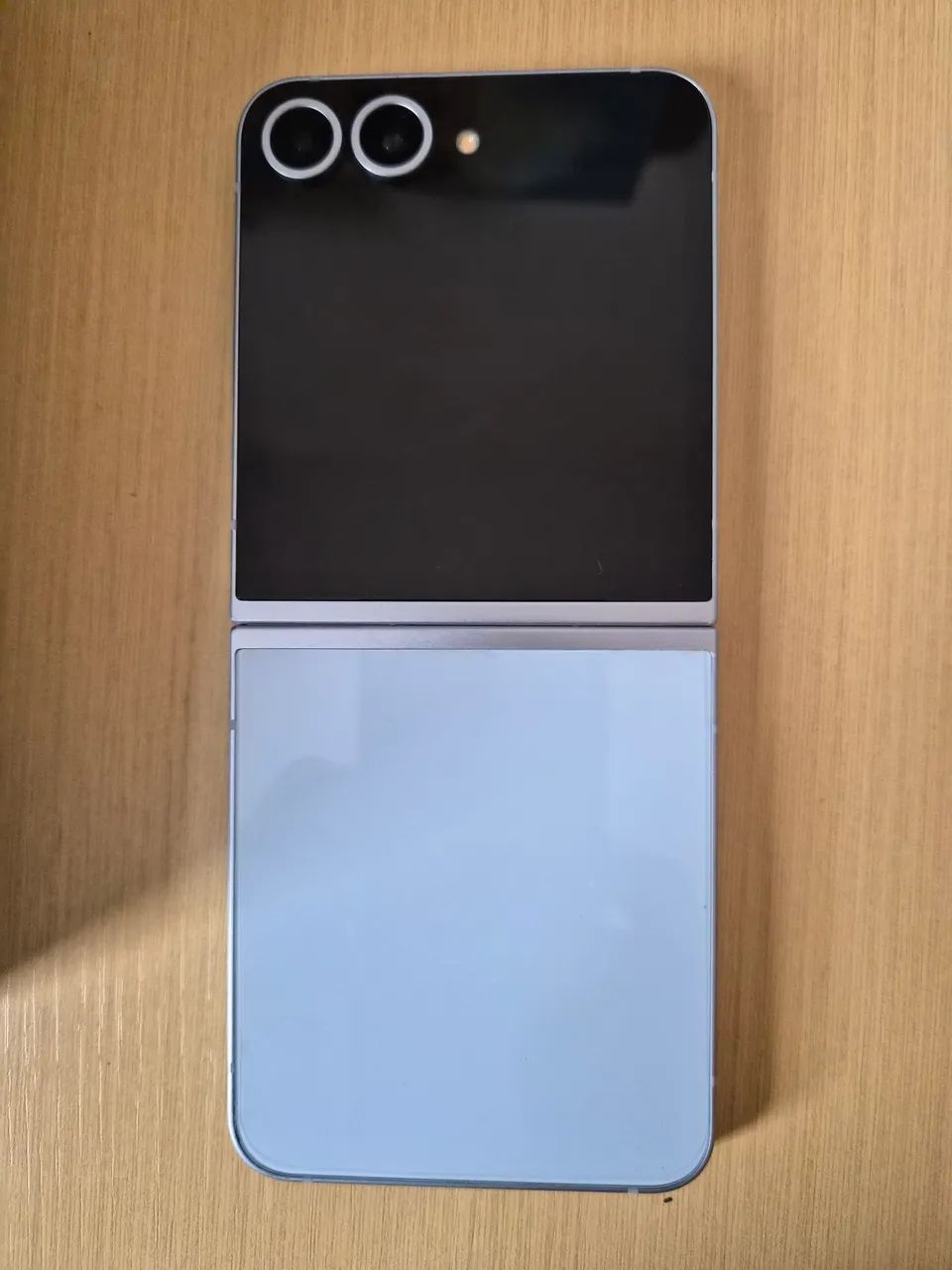 Celular Z Flip 6 azul - Foto 4