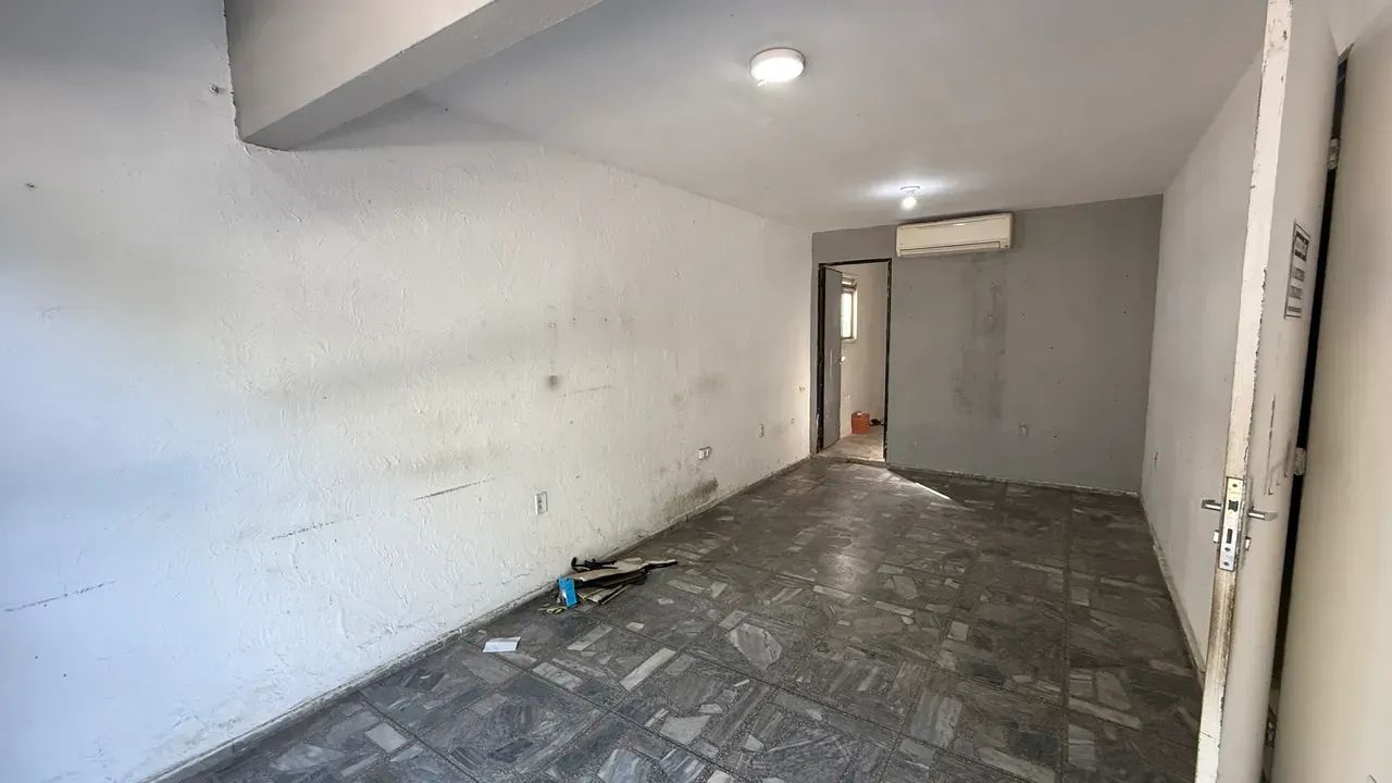Alugo Ponto Comercial + Sala com Banheiro - Av. 06 - Foto 4