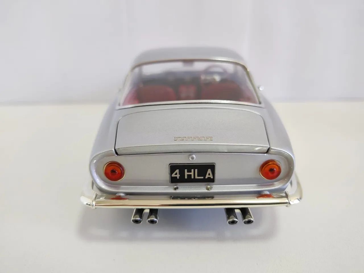 ミニカー GMP Ferrari 250 GT Berlinetta 1/6 Miniatura Ferrari 250 GT Berlinetta Lusso 1/18 - Hobbies e