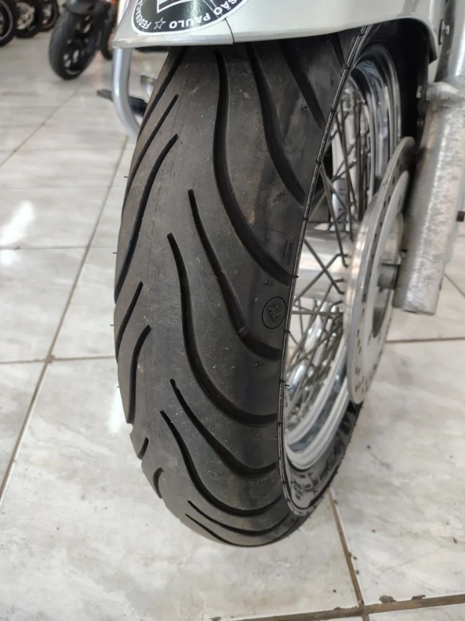 Honda Shadow 750 Prata 2007  - Foto 5