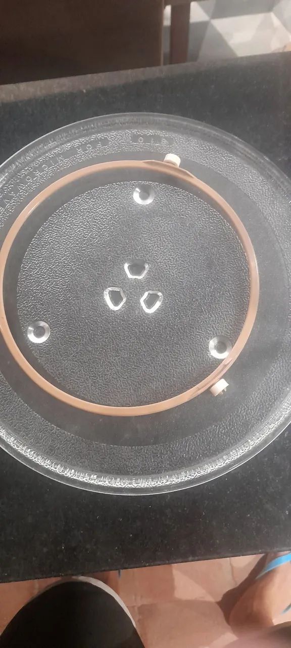 Prato de micro-ondas 