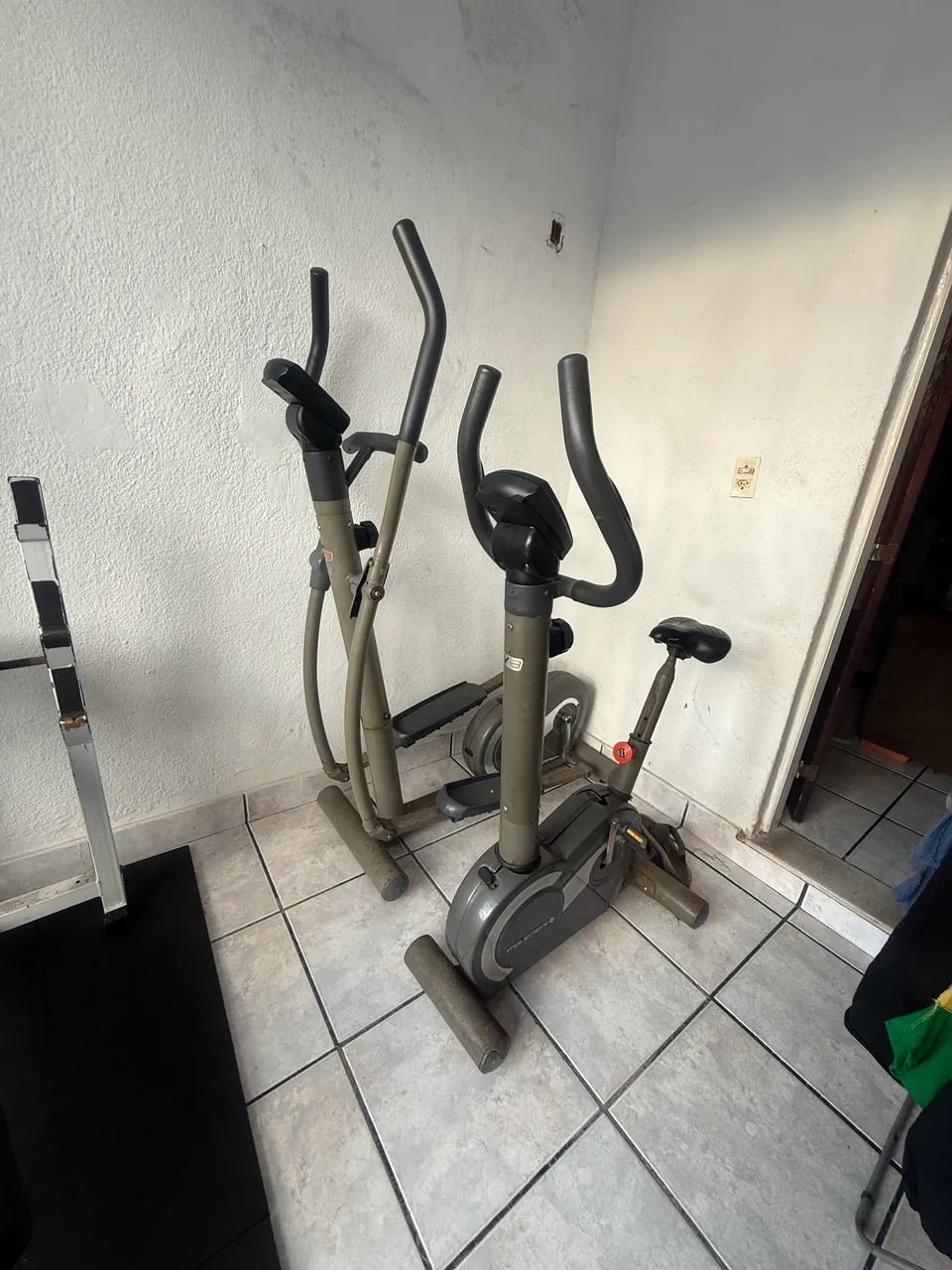 Vendo Mini Academia completa equipamentos usados - Foto 4