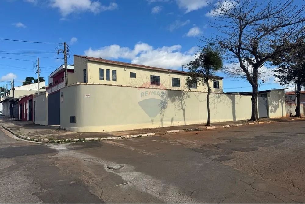 Sobrado comercial de esquina - Foto 2