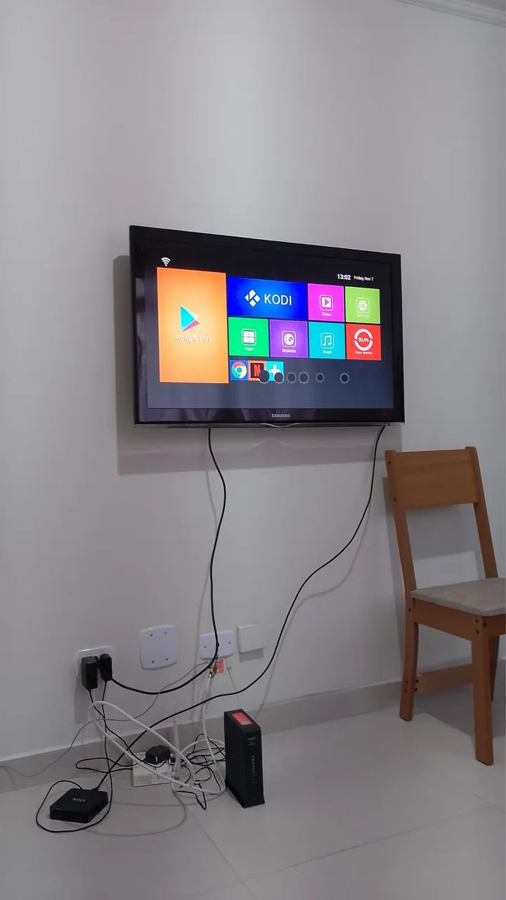 Tv + mesinha de computador  - Foto 2