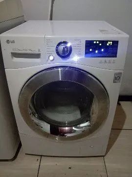Máquina de lavar roupa 