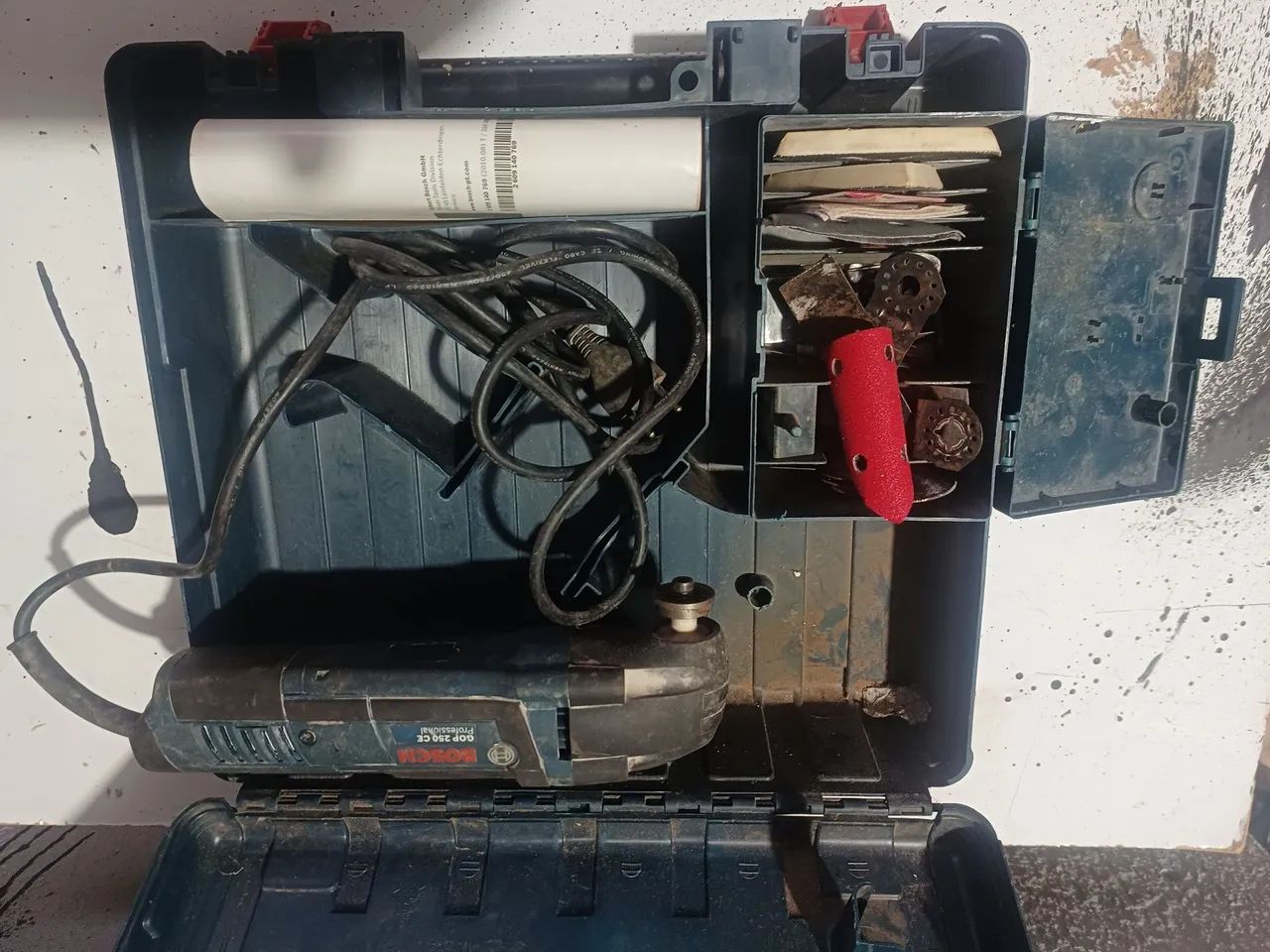 Multicortadora bosch GPO 250CE 
