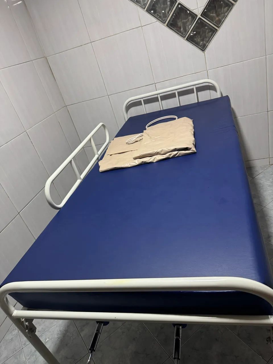 Cama hospitalar  - Foto 5