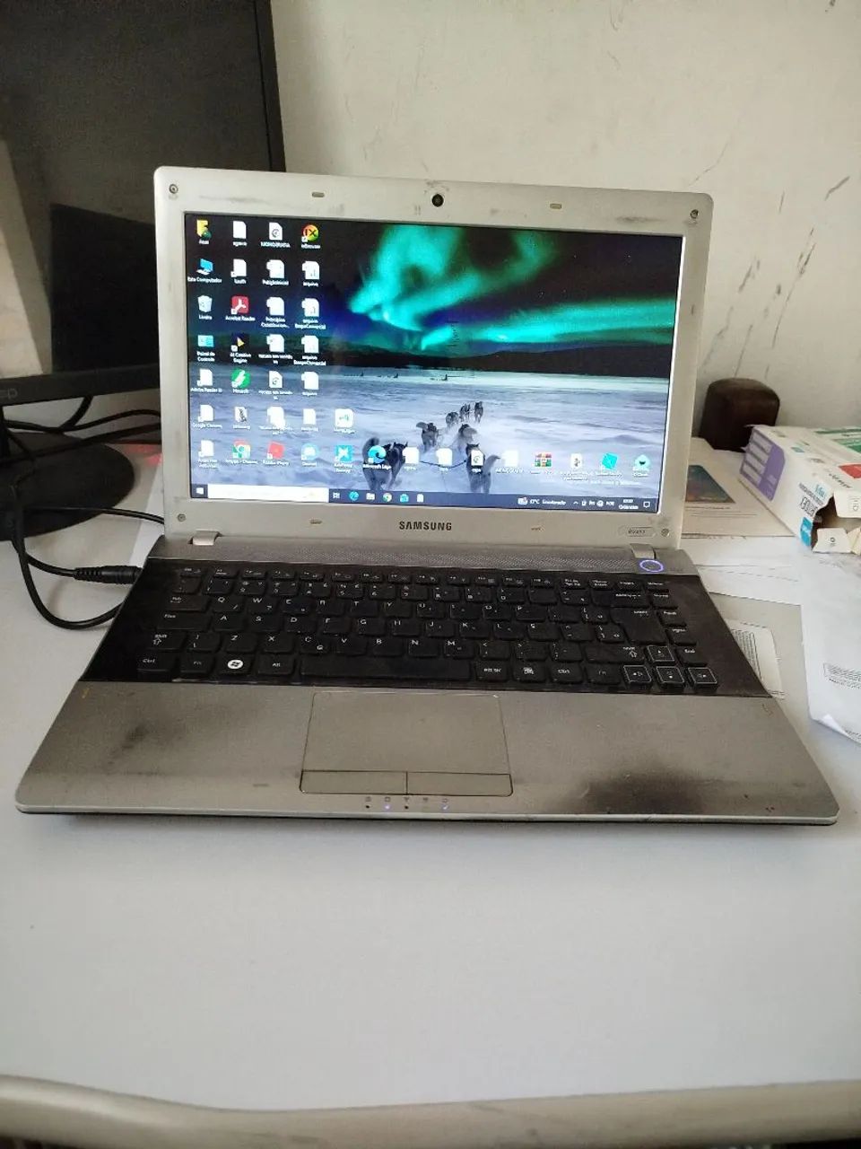 Notebook Sansung Core I3 6gb de Ram Hd 298Gb