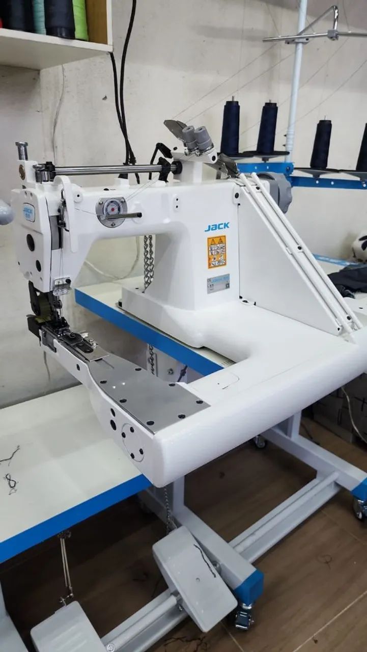 Máquina de braço novíssima - Foto 2