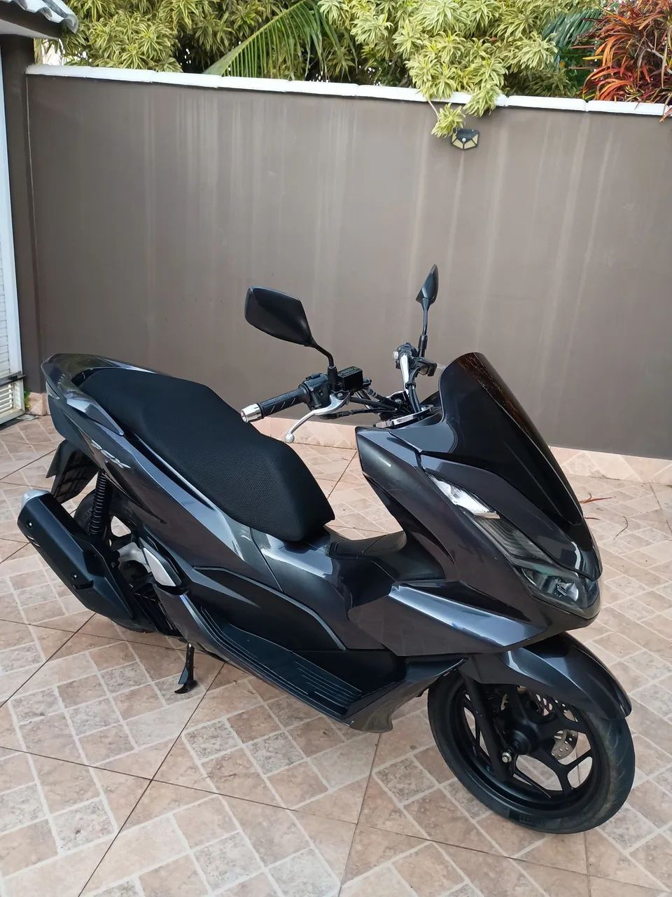 Honda PCX 2023 - muito nova ! - Foto 3