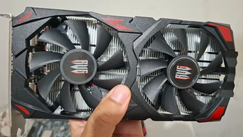 Placa de Vídeo RX 580 2048sp 8GB Revenger - Foto 4