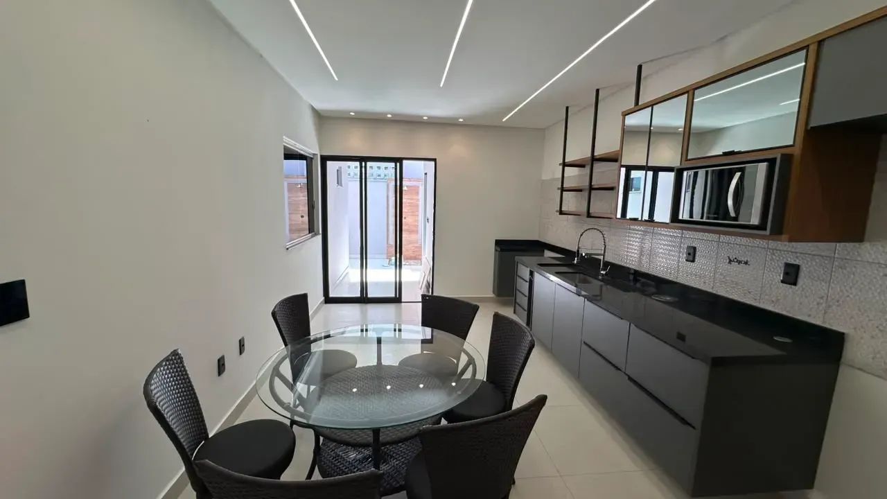 PASSAREDO, TÉRREA, SEMI-MOBILIADA, 3 SUÍTES. - Foto 5
