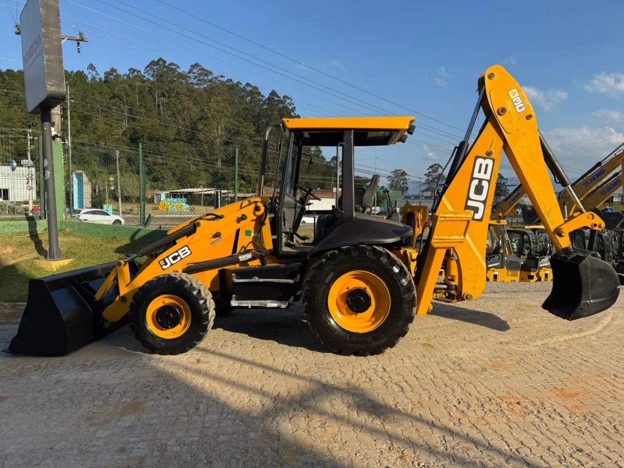 RETRO ESCAVADEIRA JCB 3c