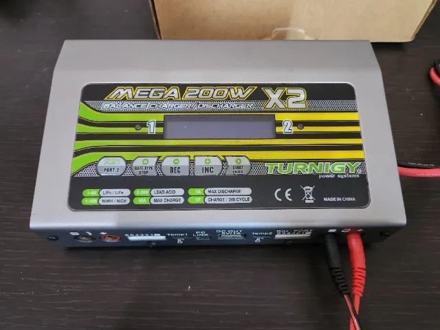 Turnigy mega 200Wx2 Carregador de bateria / descarregador (400w) V2 - Foto 3