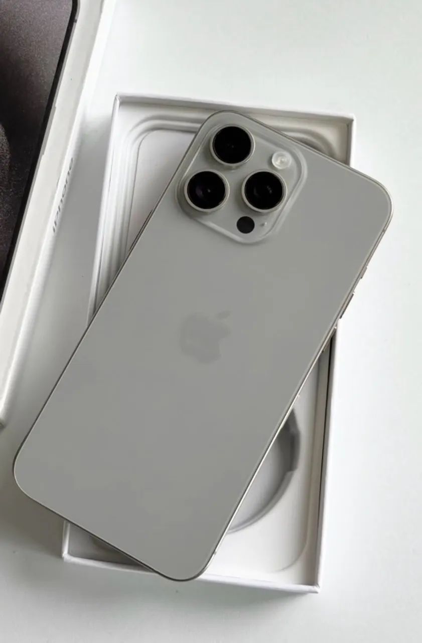 iPhone 15 pro Max 
