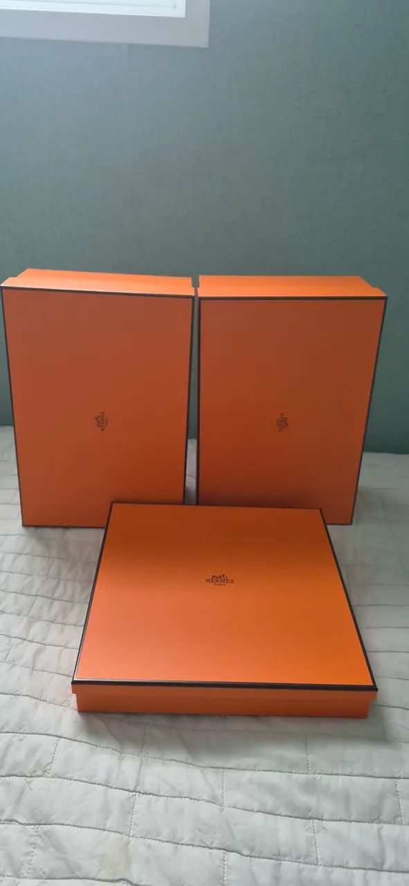 Caixa ? da Hermes Paris e da Chanel. - Foto 3