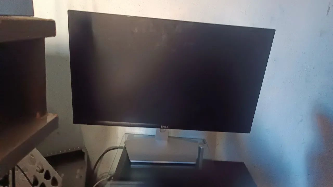 Monitor Dell 24 polegadas display quebrado
