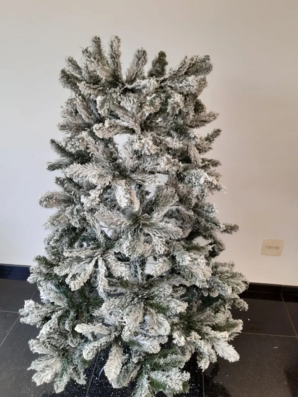 Árvore de Natal Nevada luxo  - Foto 4