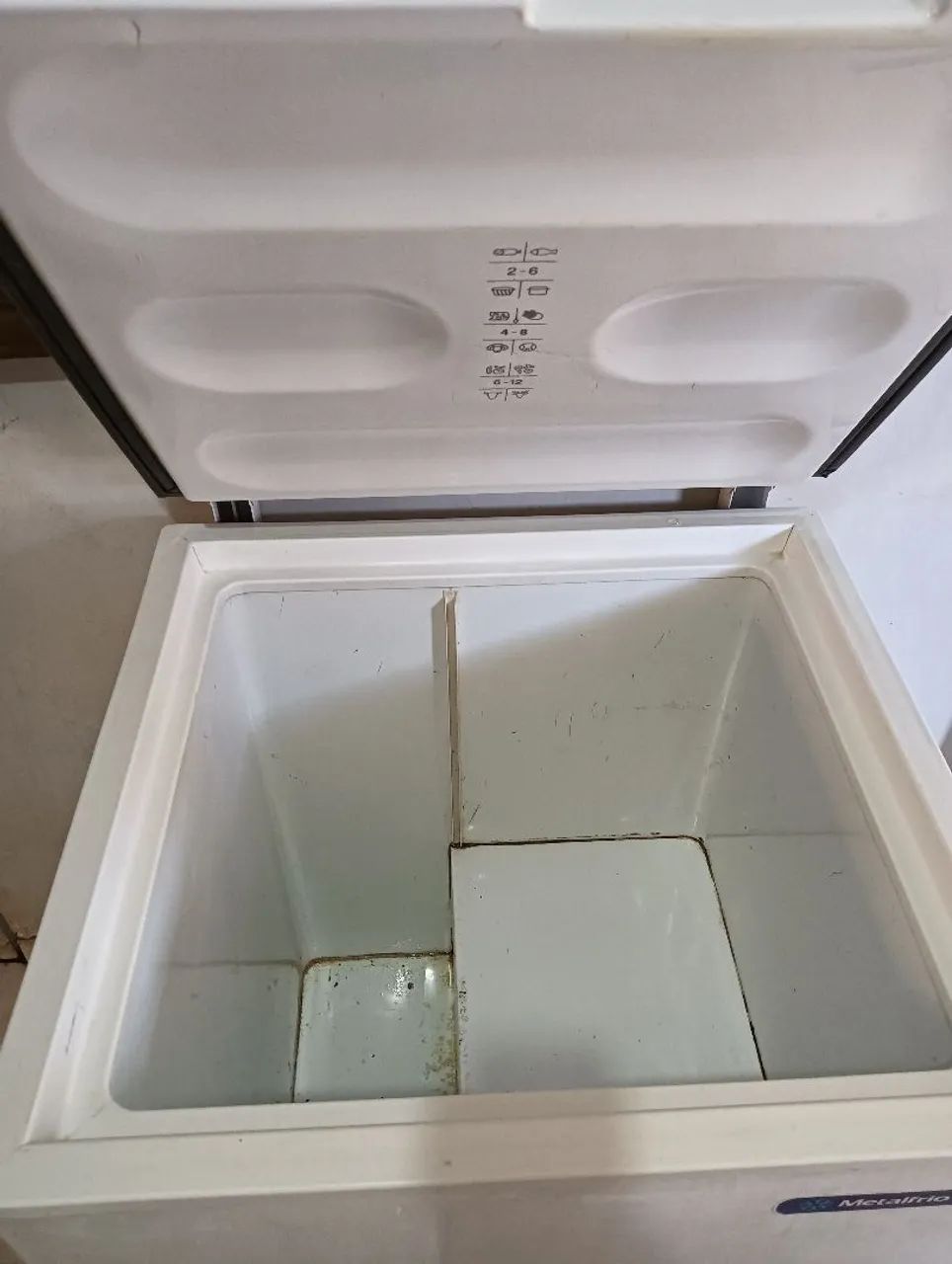 Freezer Horizontal Branco 166L Modelo Metalfrio DA170 - Foto 3