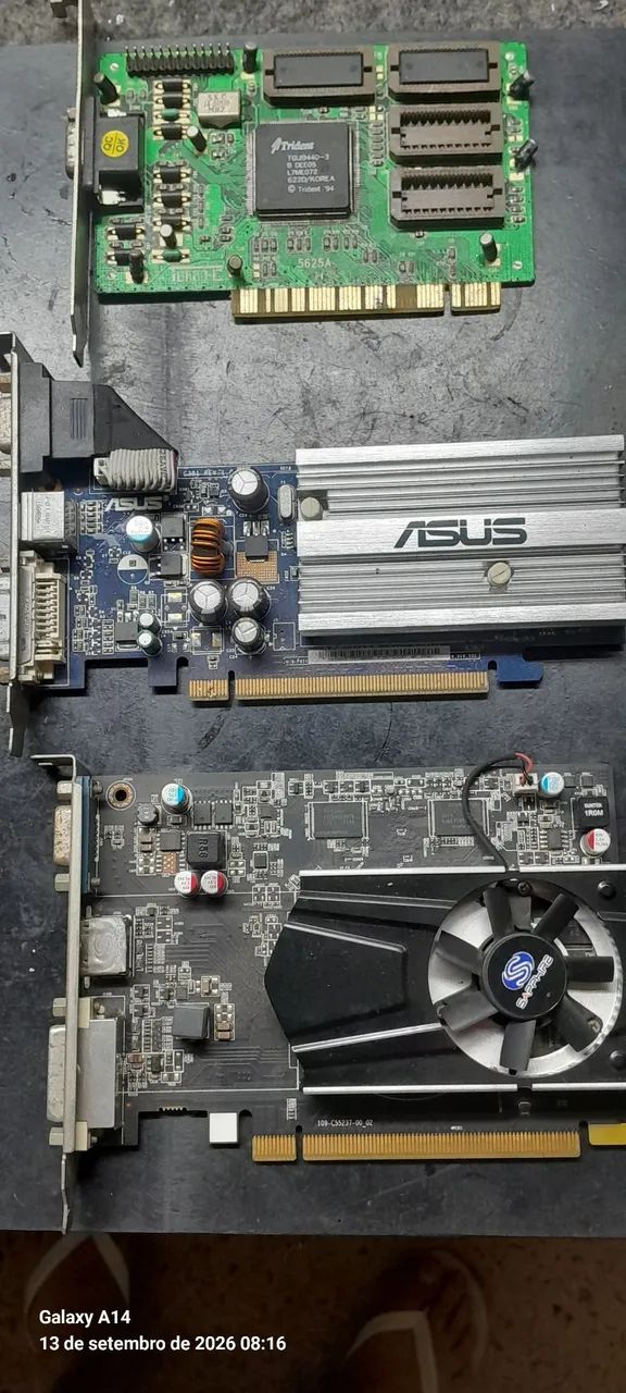 placas internas computador antigo 