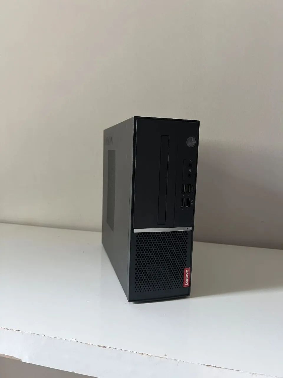 COMPUTADOR LENOVO V50S - Foto 2