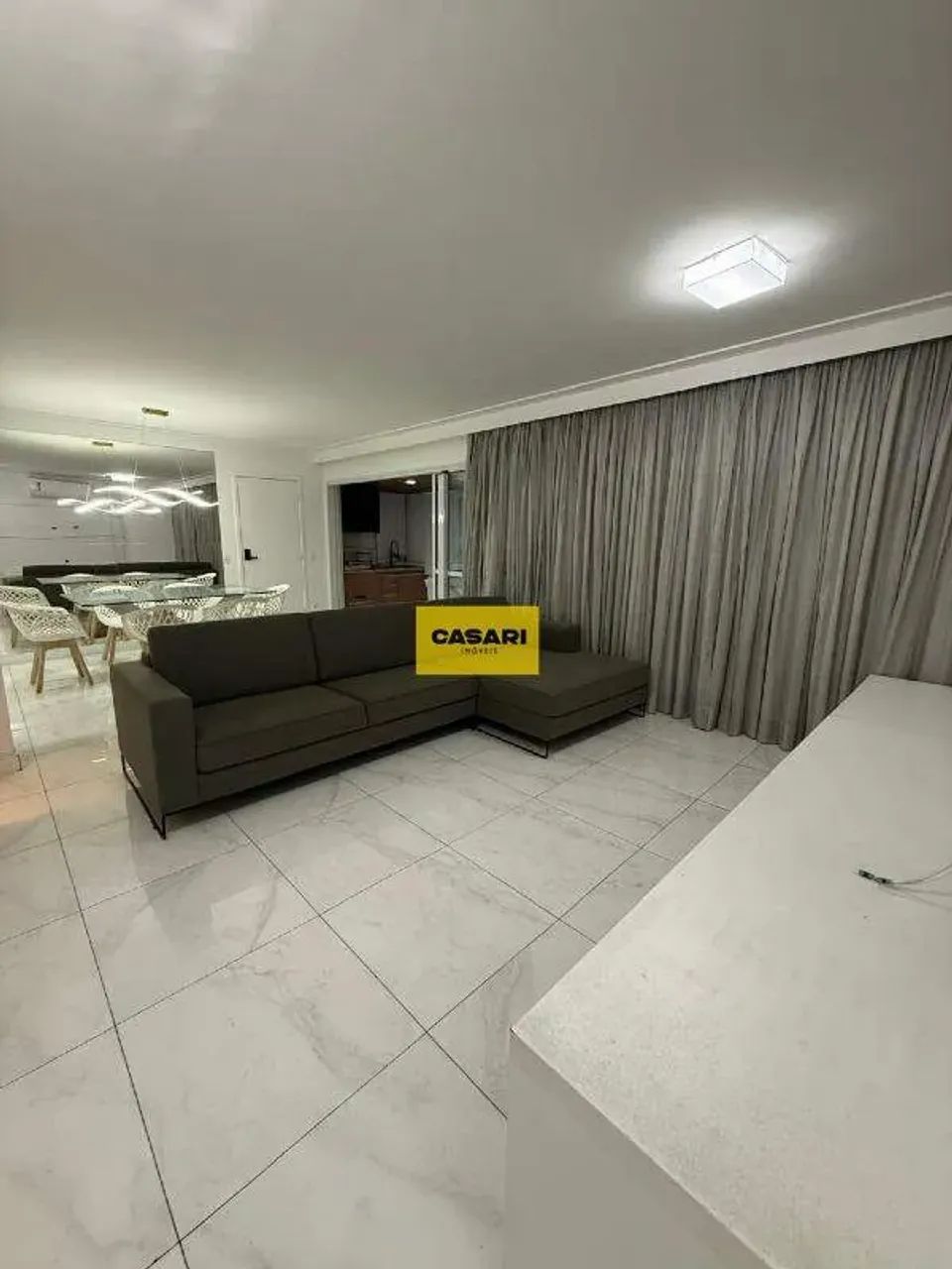 Apartamento para locação no Centro de Santo André com 2 suítes e lazer completo