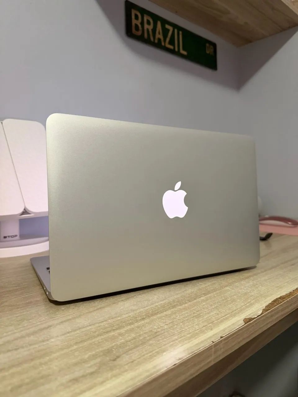 MacBook Air 2015 i5 (4gb 128gb)