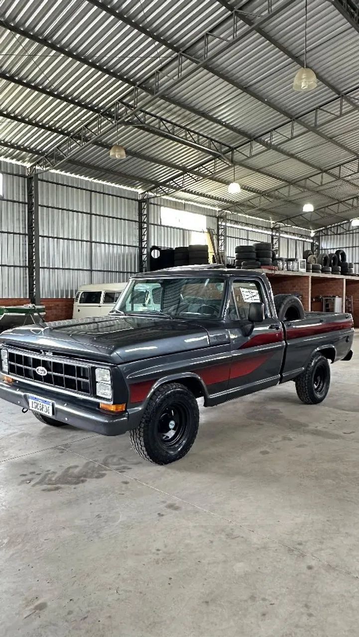 Ford F-1000 S. S. Diesel / S.s. Diesel Turbo 1989