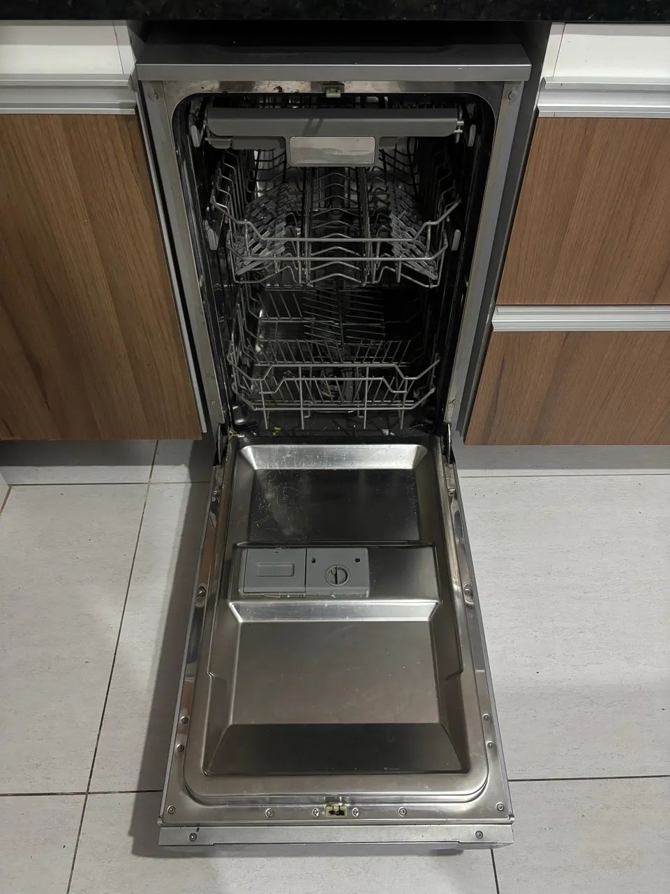 Lava louças electrolux 3 compartimentos - Foto 4