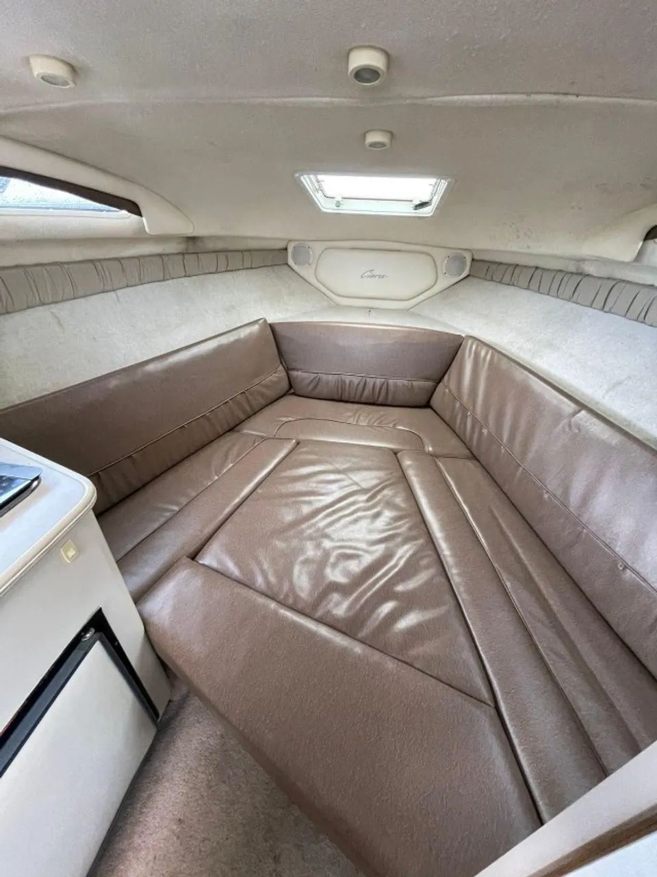 BAYLINER 235