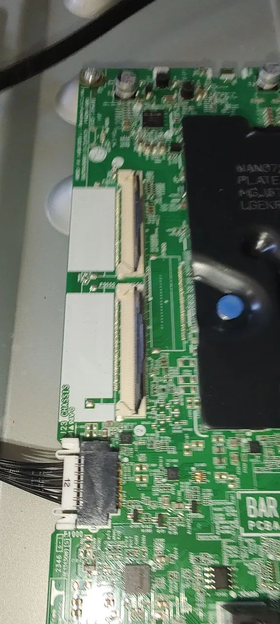 Placa principal tv lg 50ur8750psa usada funcionando perfeitamente  - Foto 3