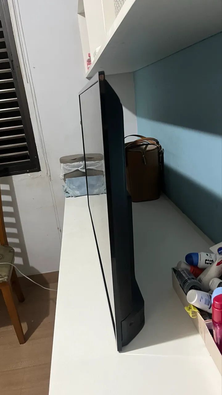Smart TV AOC Roku 43? Full HD - Com Controle e Pés - Foto 2