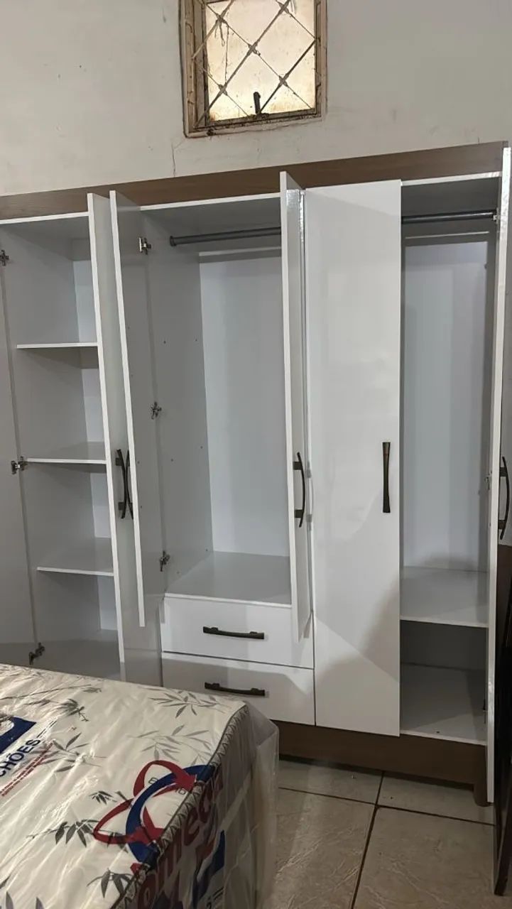 Guarda roupa 6 portas 2 gavetas  - Foto 2