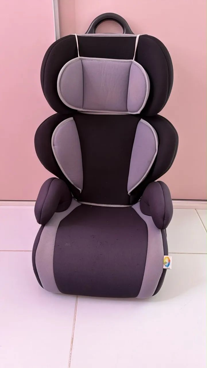 Cadeirinha pouco tempo de uso 