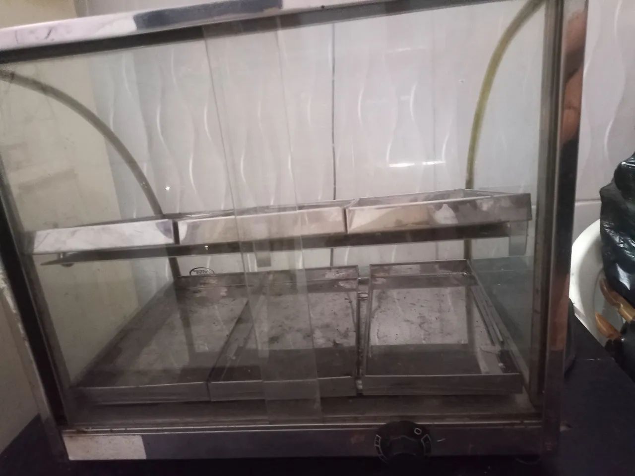Vitrine para salgados 