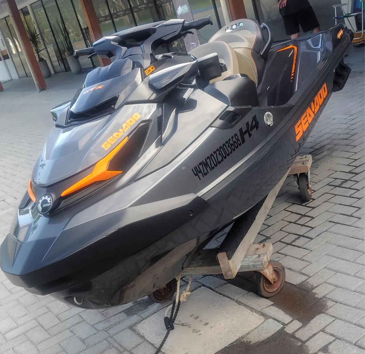 GTX 230 