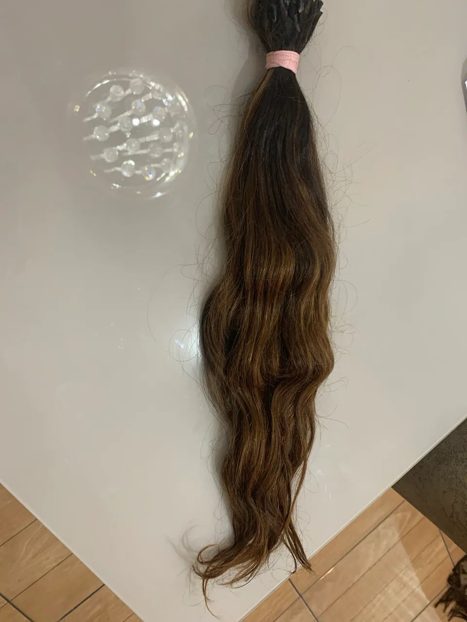 Cabelo humano.