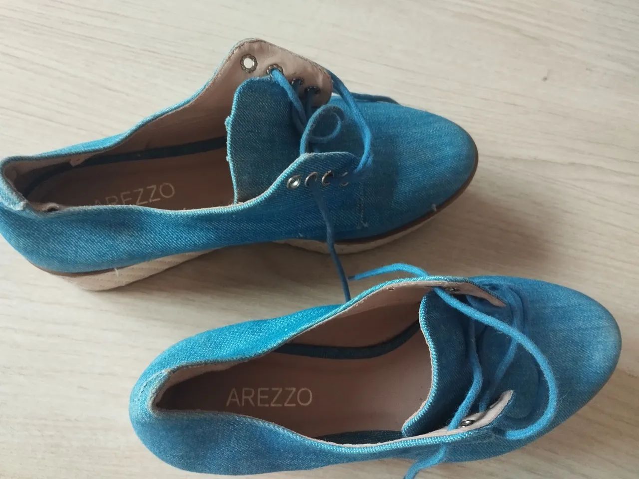 Plataforma AREZZO _ JEANS AZUL - excelente estado  - Foto 3