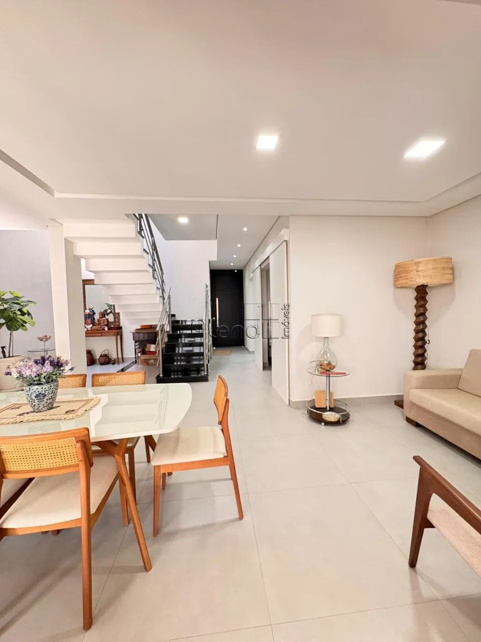 Sobrado à venda em Campinas, Swiss Park, com 4 suítes, com 329 m² - Foto 2