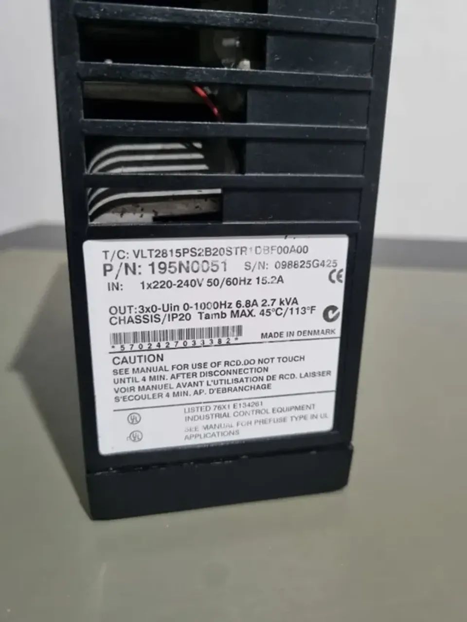 Inversor de Frequência Danfoss VLT2800 - 195N0051 - Foto 2