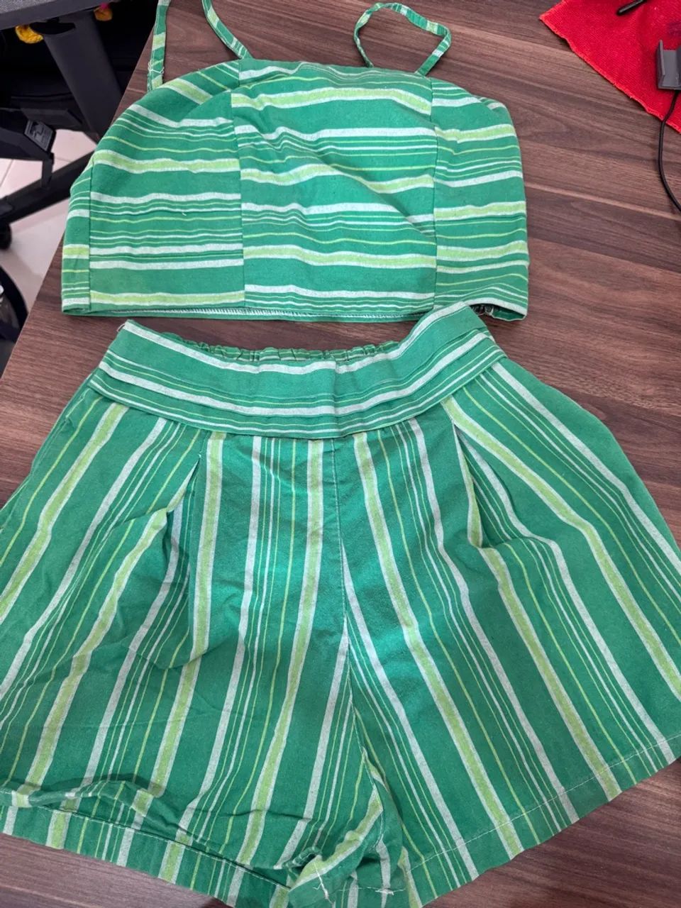 Roupas - Foto 4