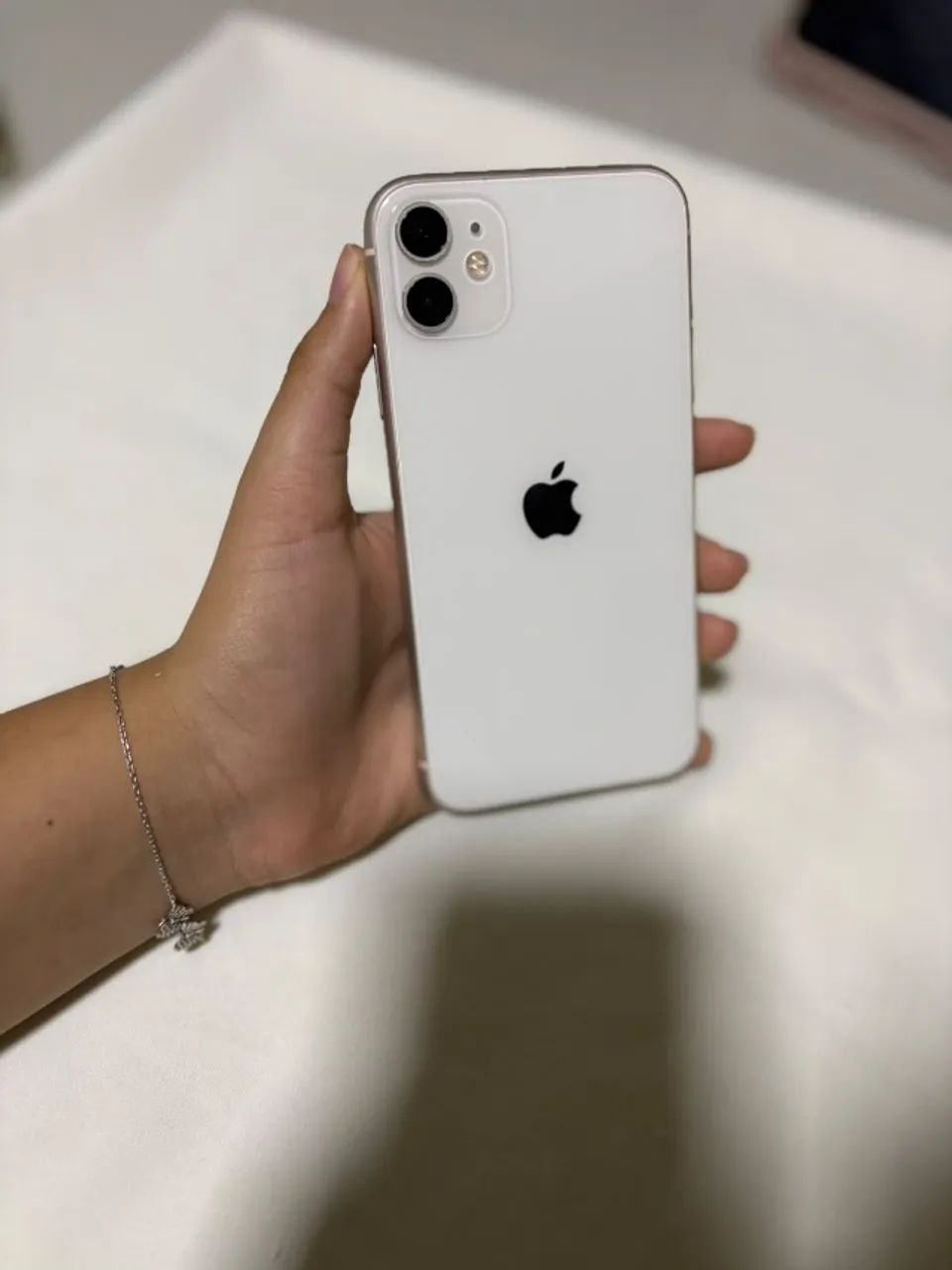 IPHONE 11 = 128GB - Foto 3